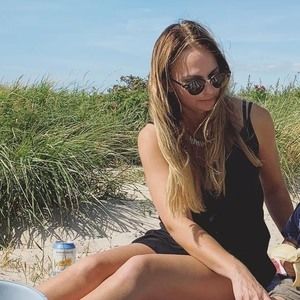 Meet your Posher, Ellen